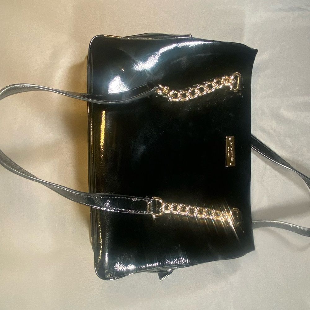 Kate Spade Black Patent Leather Tote with Gold Chain for any occasion - Picture 14 of 16